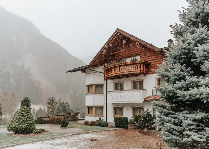 B&B Hotel Mirabel Ortisei